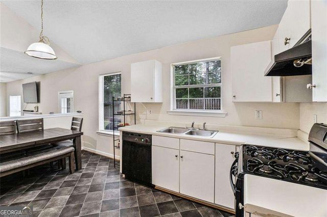 675 Michael Circle, Monroe, GA 30655