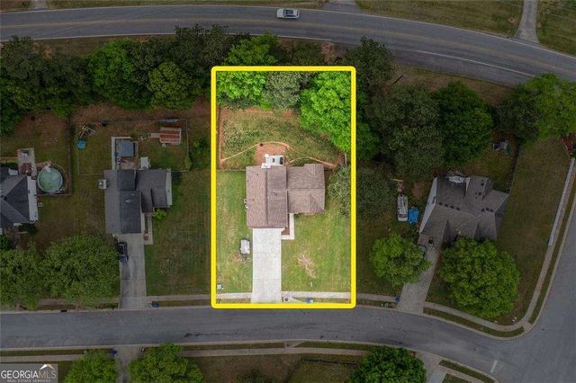 675 Michael Circle, Monroe, GA 30655