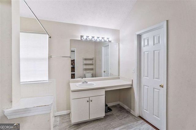 675 Michael Circle, Monroe, GA 30655