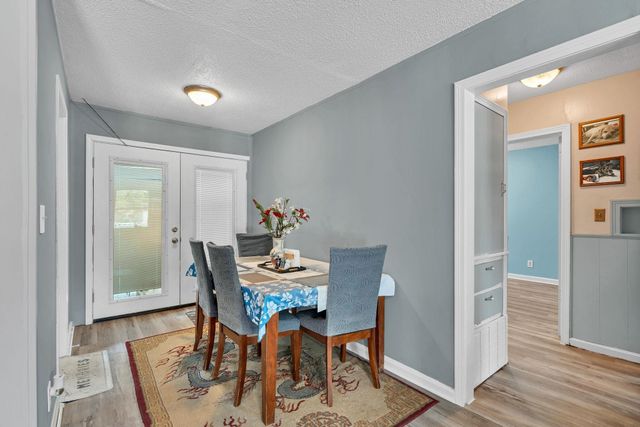 822 S Beverly Dr., Wichita, KS 67218