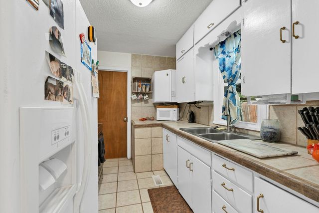 822 S Beverly Dr., Wichita, KS 67218