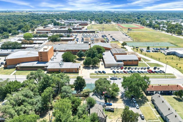 822 S Beverly Dr., Wichita, KS 67218