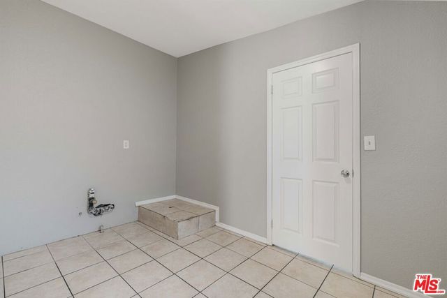 8222 Vanscoy Avenue, North Hollywood, CA 91605