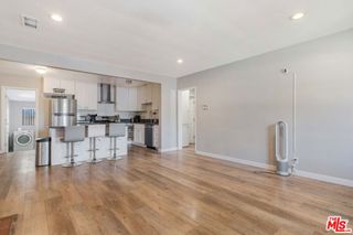 8222 Vanscoy Avenue, North Hollywood, CA 91605