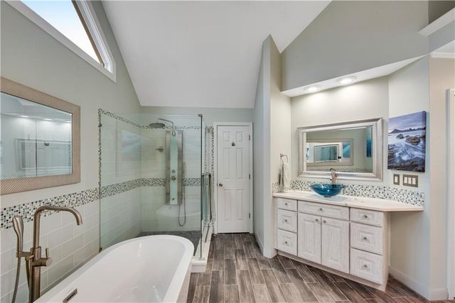 5885 Millwick Drive, Alpharetta, GA 30005