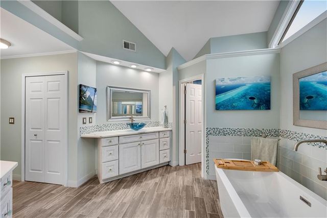 5885 Millwick Drive, Alpharetta, GA 30005