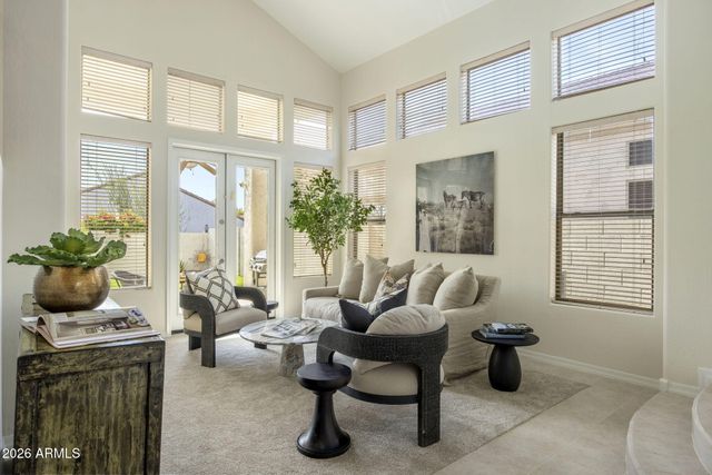 7673 E SAN FERNANDO Drive, Scottsdale, AZ 85255