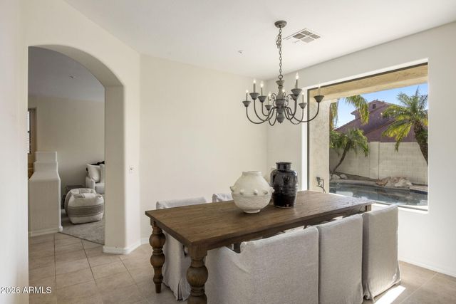 7673 E SAN FERNANDO Drive, Scottsdale, AZ 85255