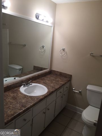 2076 Campfire Drive, Riverdale, GA 30296