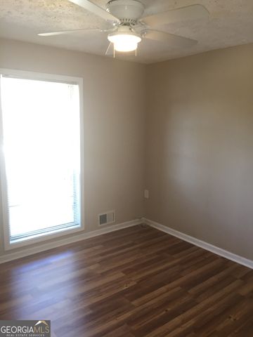 2076 Campfire Drive, Riverdale, GA 30296