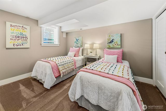 9545 2nd Avenue NW, Seattle, WA 98117