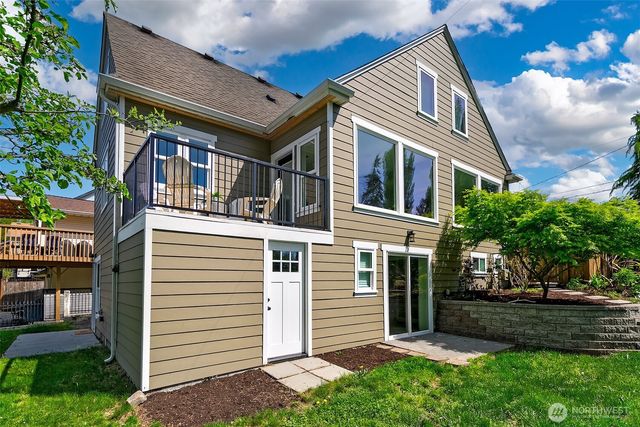 9545 2nd Avenue NW, Seattle, WA 98117