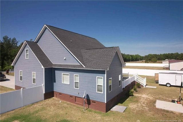 841 Blanchard, Saint Pauls, NC 28384