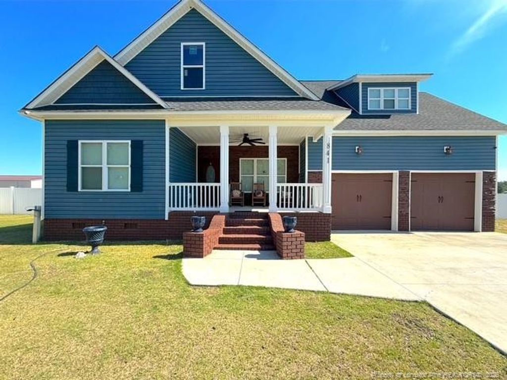 841 Blanchard, Saint Pauls, NC 28384