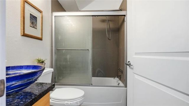 5232 Satsuma, North Hollywood, CA 91601