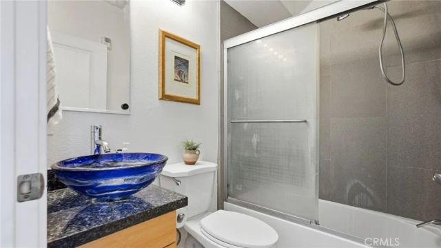 5232 Satsuma, North Hollywood, CA 91601