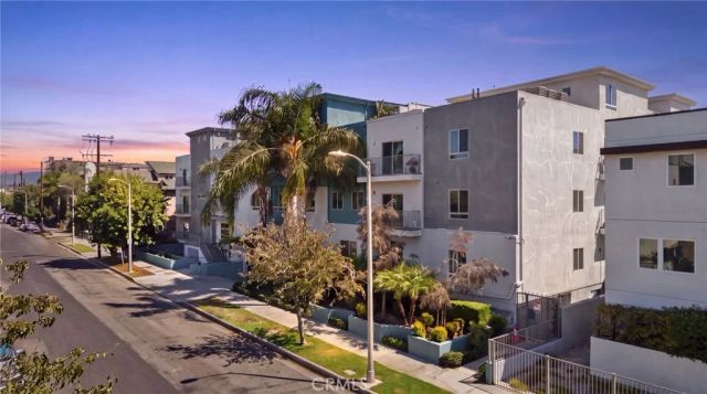 5232 Satsuma, North Hollywood, CA 91601
