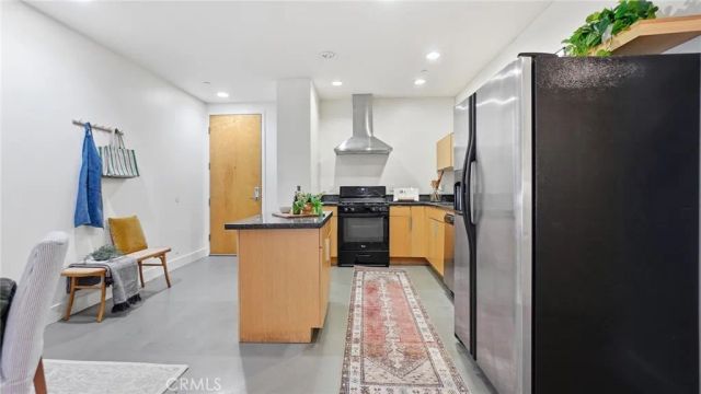 5232 Satsuma, North Hollywood, CA 91601