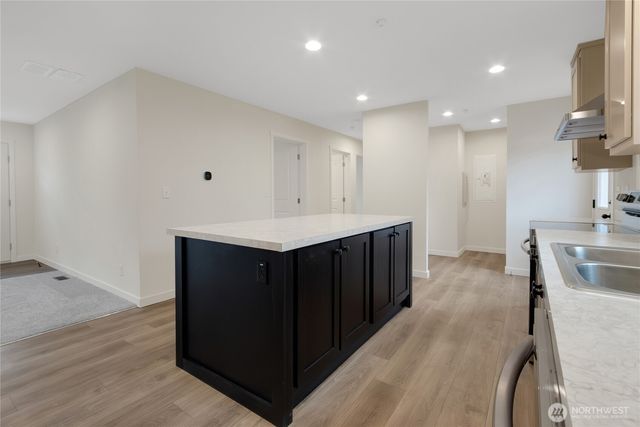 2809 NE Stone Way, Bremerton, WA 98310