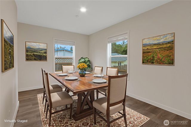 2809 NE Stone Way, Bremerton, WA 98310