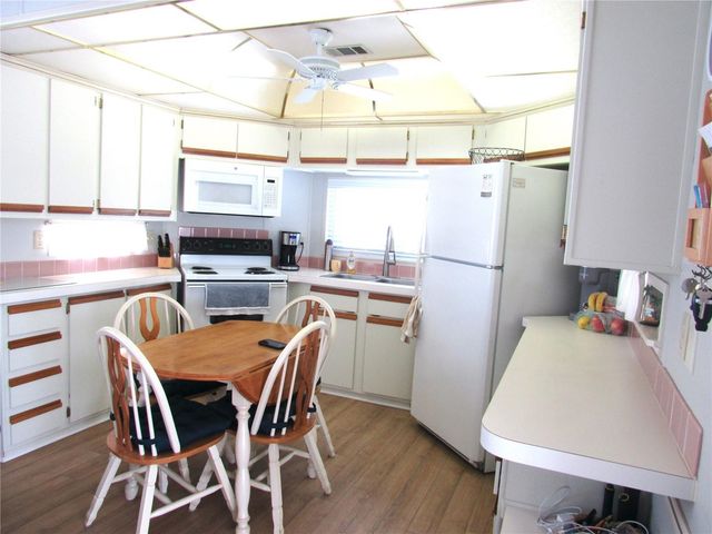 9000 US HWY 192 598, Clermont, FL 34714