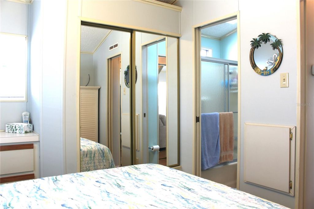 Image 12 of property listing at 9000 US HWY 192 598, Clermont, FL 34714