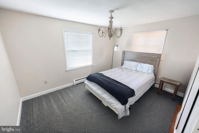 209 PENN ST, Hanover, PA 17331