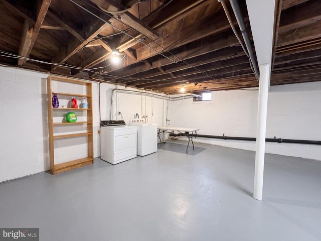 209 PENN ST, Hanover, PA 17331