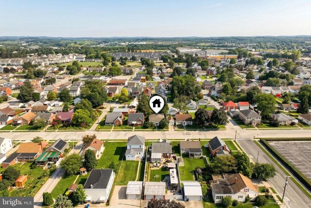 209 PENN ST, Hanover, PA 17331