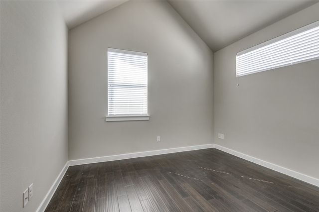 1225 Crownview Lane, Dallas, TX 75208