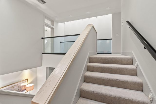 33 Riverpoint Road, Little Rock, AR 72202