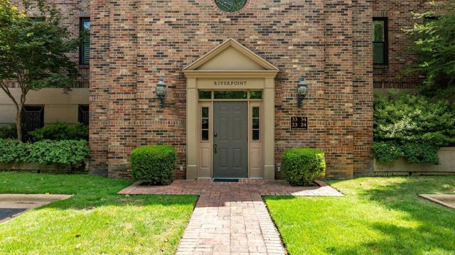 33 Riverpoint Road, Little Rock, AR 72202