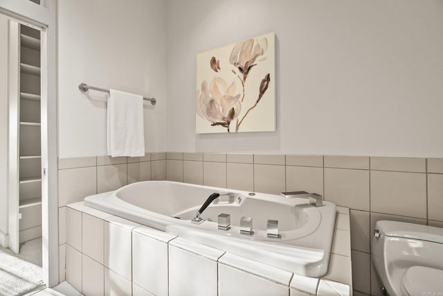 33 Riverpoint Road, Little Rock, AR 72202