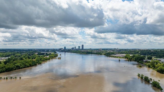 33 Riverpoint Road, Little Rock, AR 72202