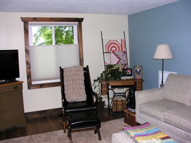 8290 E 550 N, Churubusco, IN 46723