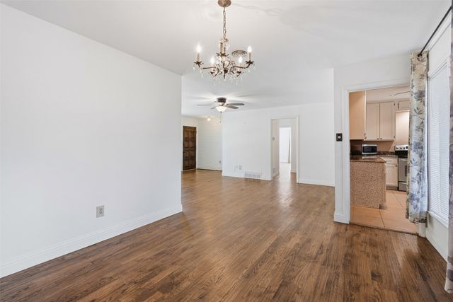 3463 W Fuller Avenue, Fort Worth, TX 76133
