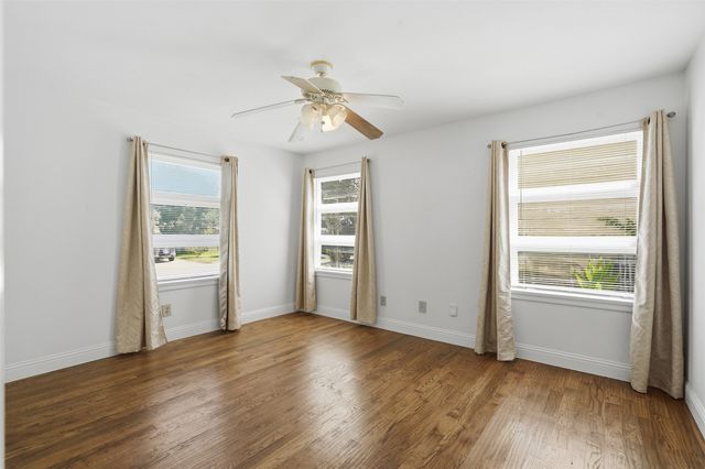 3463 W Fuller Avenue, Fort Worth, TX 76133