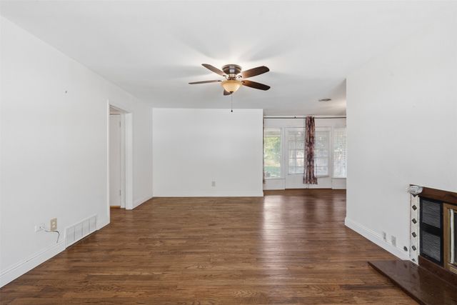 3463 W Fuller Avenue, Fort Worth, TX 76133