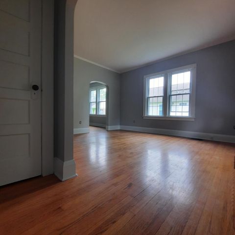 507 4th Street, La Porte, IN 46350