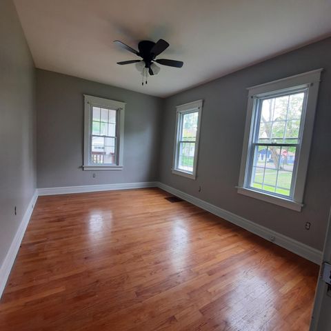 507 4th Street, La Porte, IN 46350