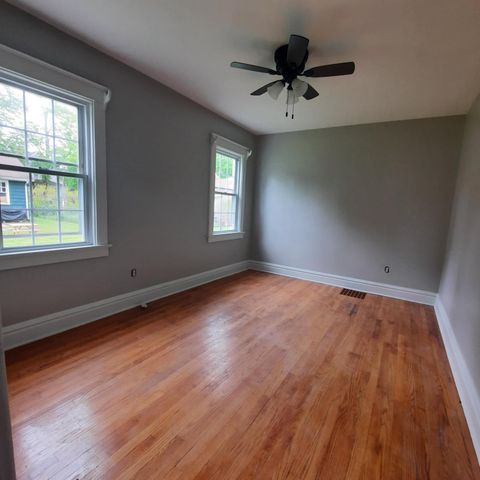 507 4th Street, La Porte, IN 46350