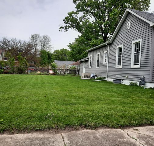 507 4th Street, La Porte, IN 46350