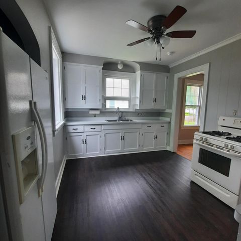 507 4th Street, La Porte, IN 46350