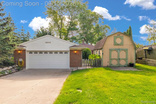 3080 Jackson Boulevard, Highland Charter Township, MI 48356