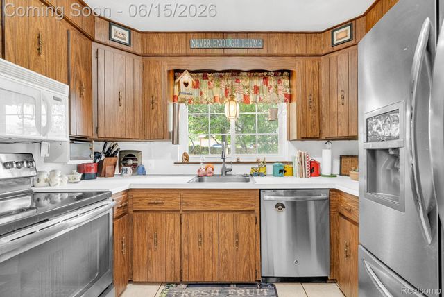 3080 Jackson Boulevard, Highland Charter Township, MI 48356