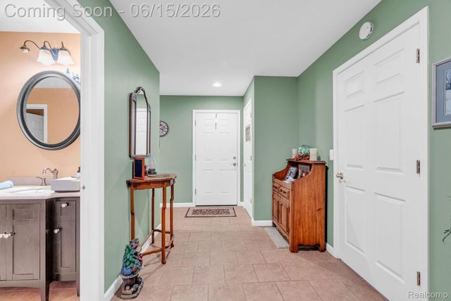 3080 Jackson Boulevard, Highland Charter Township, MI 48356