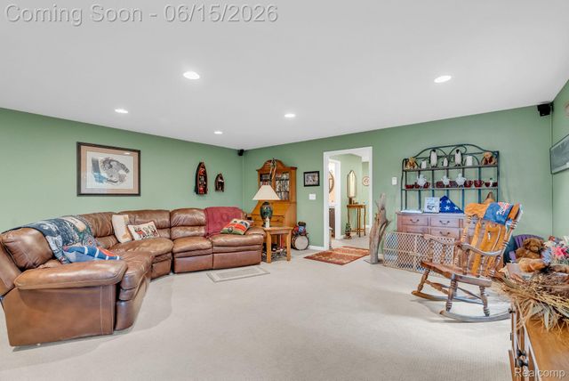 3080 Jackson Boulevard, Highland Charter Township, MI 48356