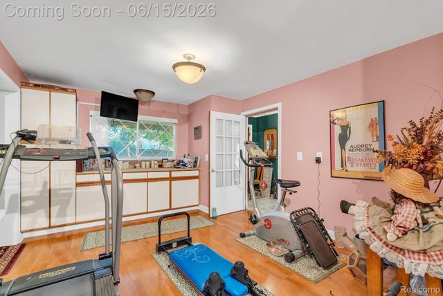 3080 Jackson Boulevard, Highland Charter Township, MI 48356