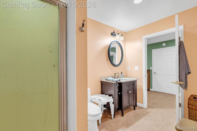 3080 Jackson Boulevard, Highland Charter Township, MI 48356