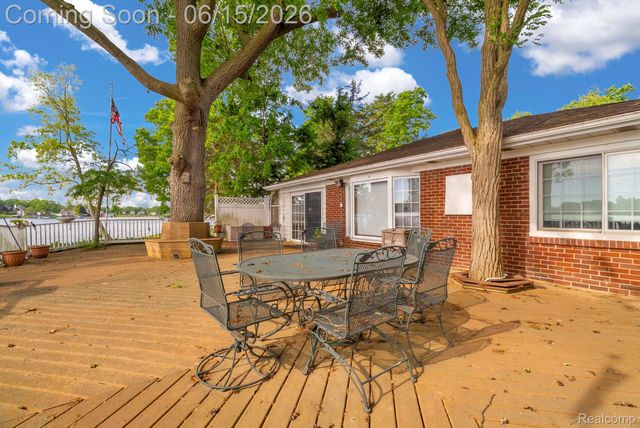 3080 Jackson Boulevard, Highland Charter Township, MI 48356